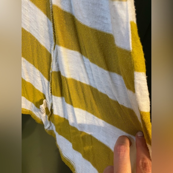 Francesca’s mustard striped cardigan - Picture 3 of 7